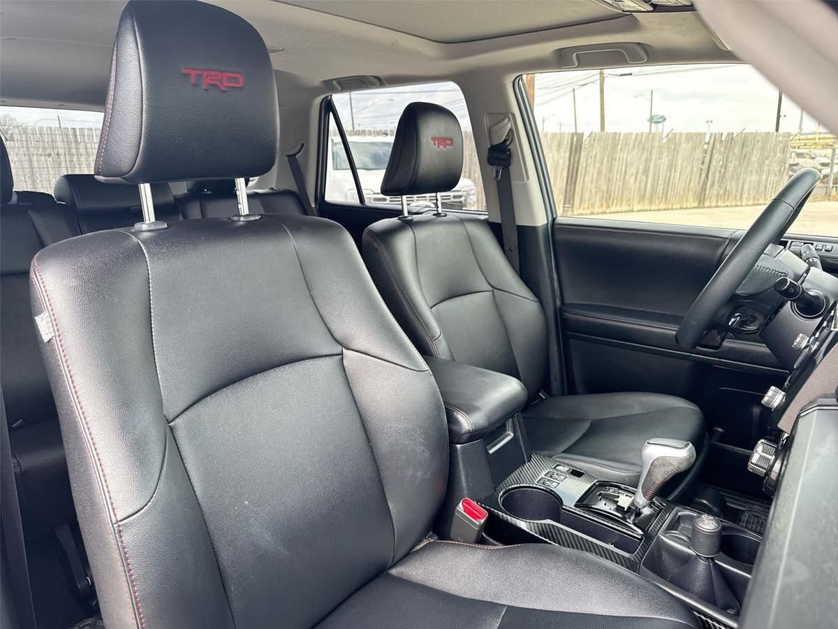 2022 Toyota 4Runner - Image 27