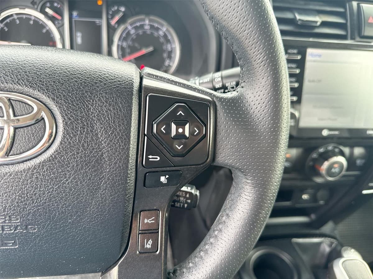 2022 Toyota 4Runner - Image 29