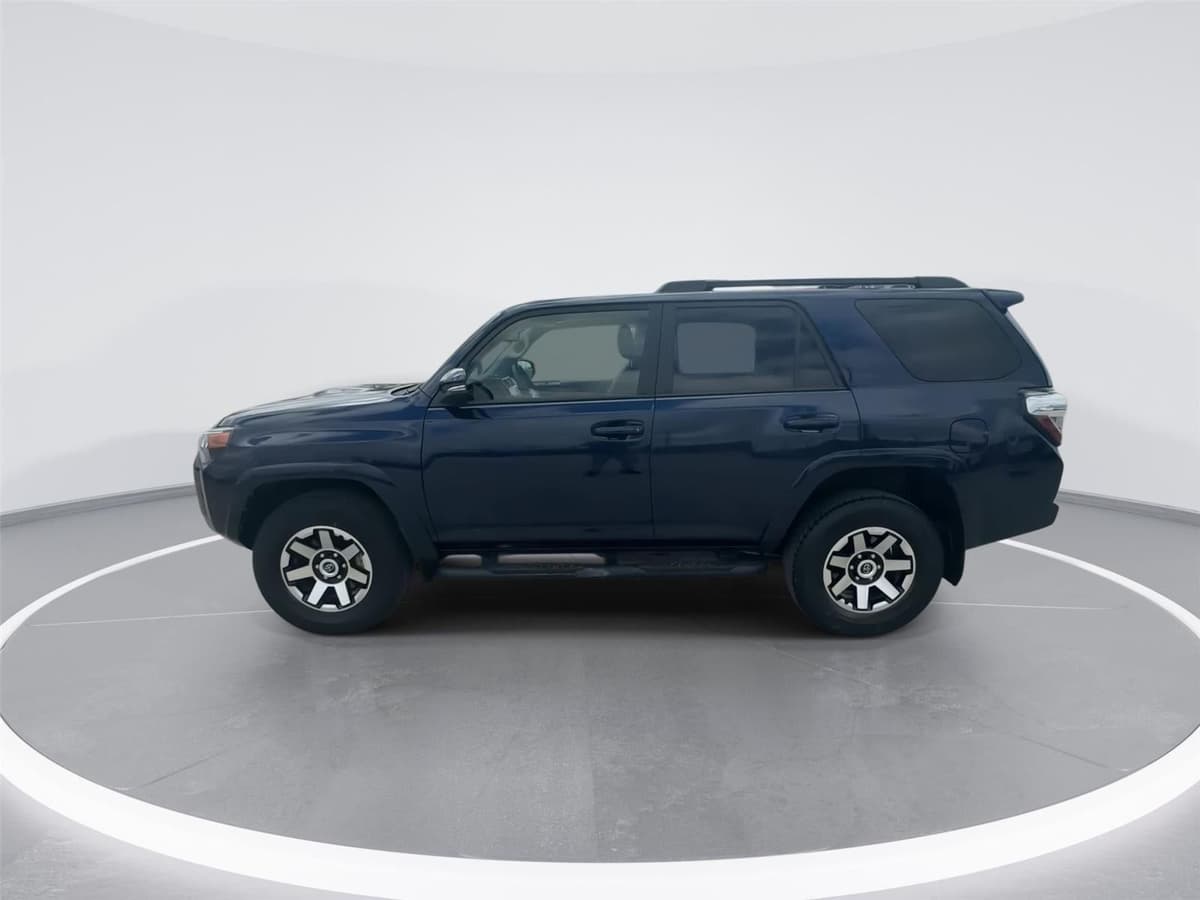 2022 Toyota 4Runner - Image 5