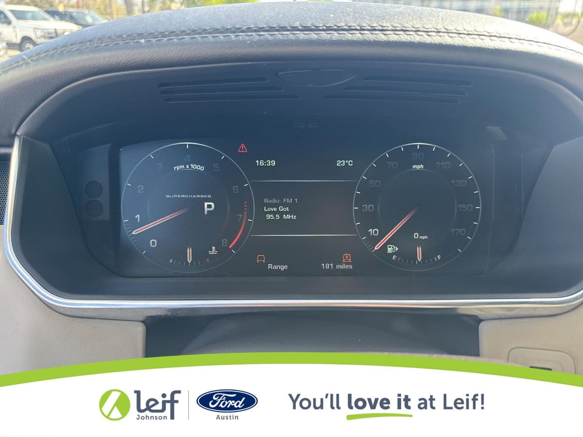 2016 Land Rover Range Rover - Image 14