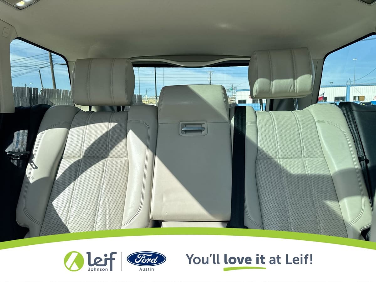 2016 Land Rover Range Rover - Image 30