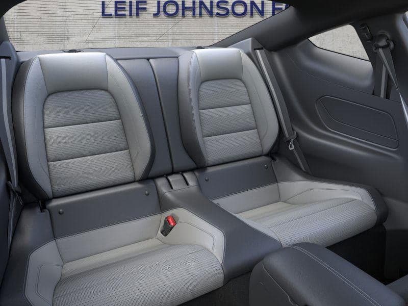 2025 Ford Mustang - Image 11