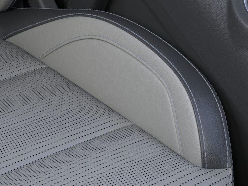 2025 Ford Mustang - Image 16