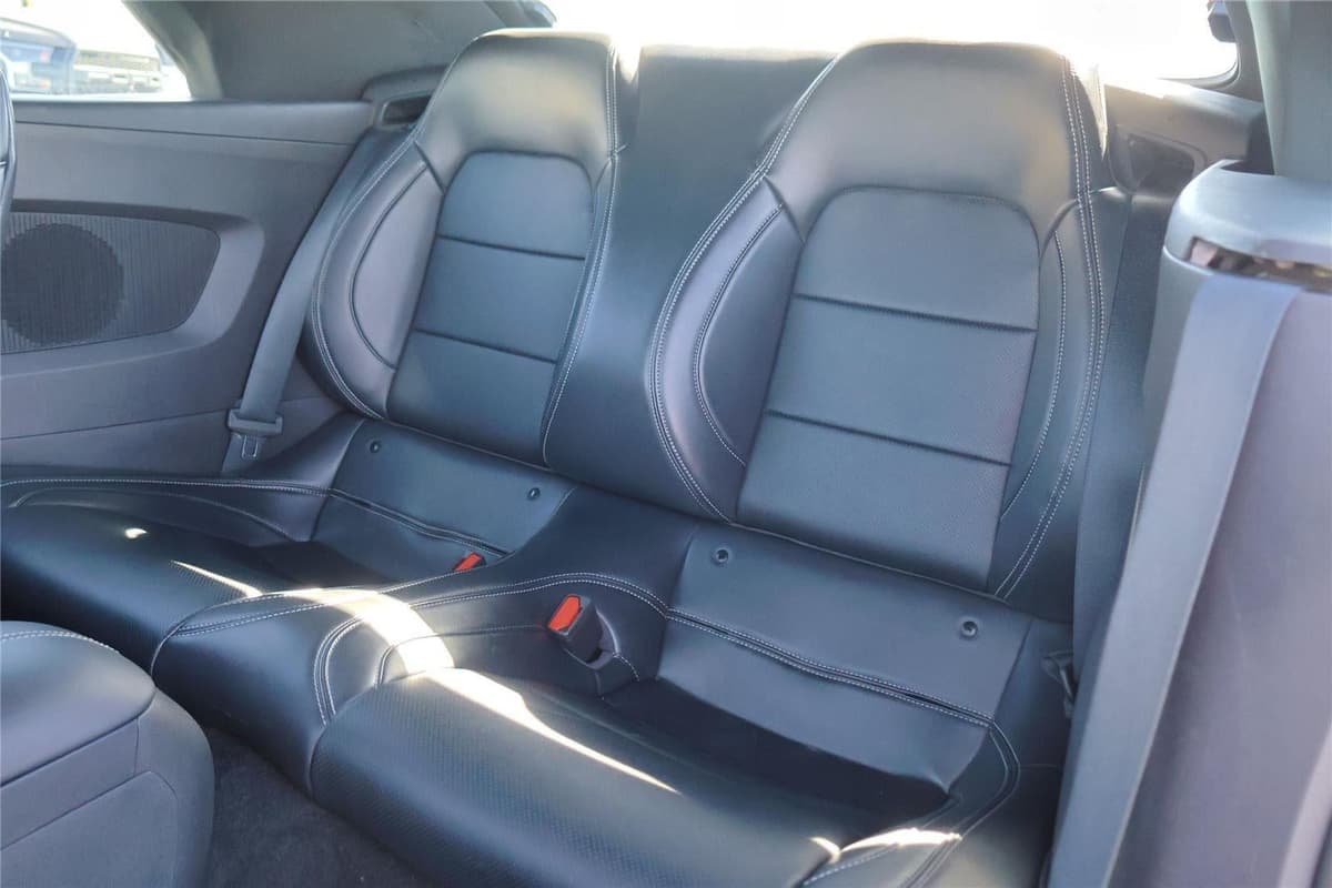 2025 Ford Mustang - Image 28