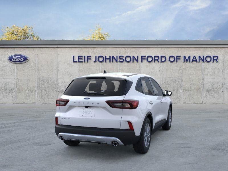 2026 Ford Escape - Image 8