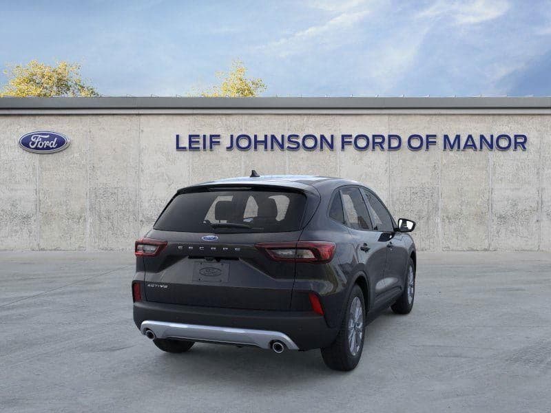 2026 Ford Escape - Image 8
