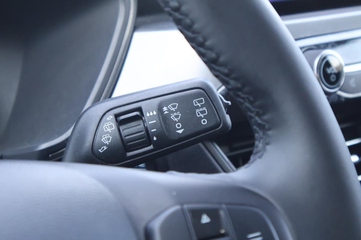 2023 Ford Escape - Image 21