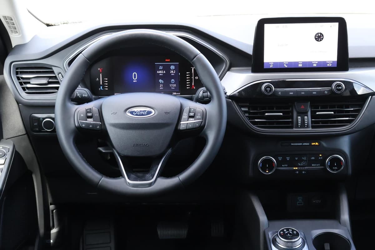 2023 Ford Escape - Image 28