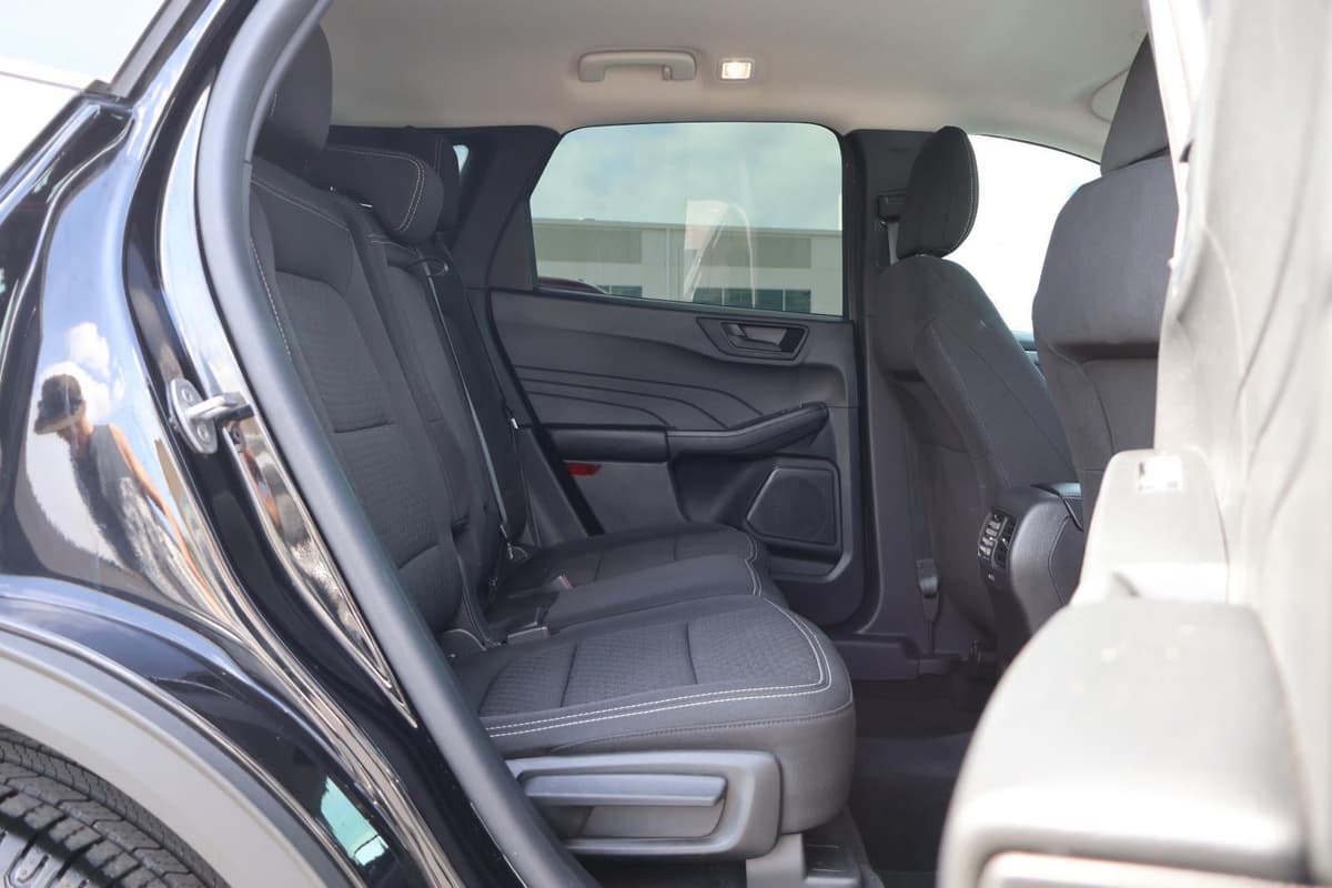 2023 Ford Escape - Image 33