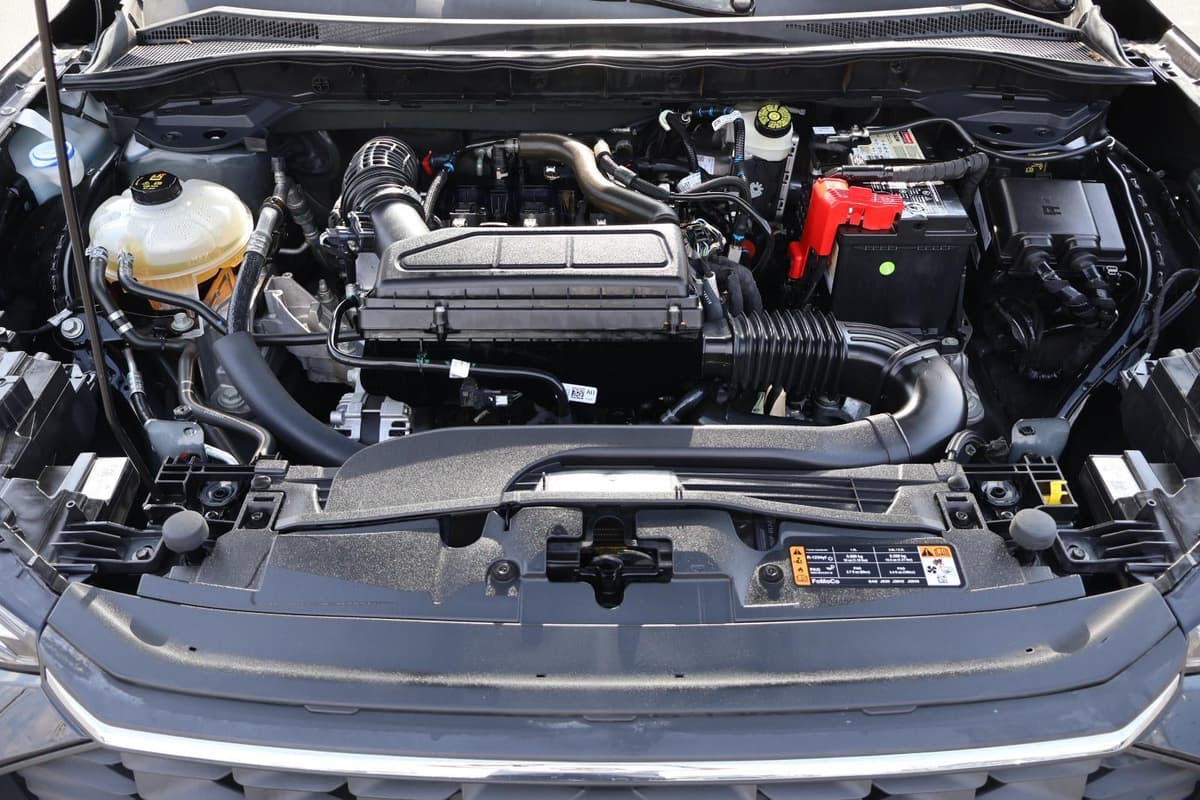 2023 Ford Escape - Image 38