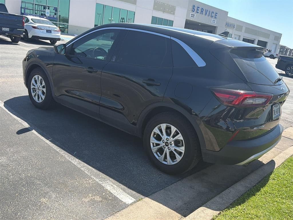 2023 Ford Escape - Image 52