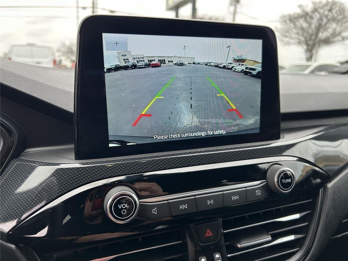 2025 Ford Escape - Image 24