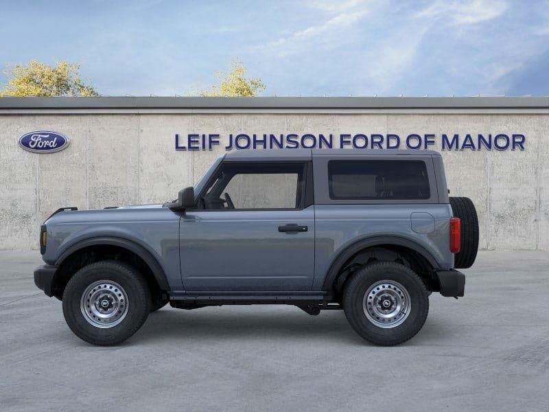 2025 Ford Bronco - Image 3