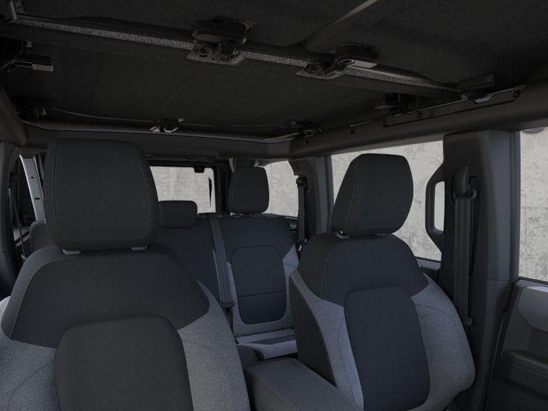 2026 Ford Bronco - Image 12