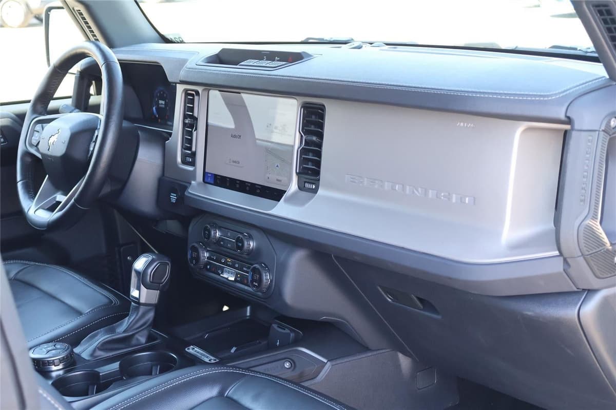 2025 Ford Bronco - Image 39