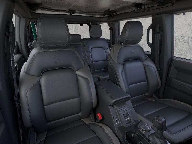 2025 Ford Bronco - Image 10