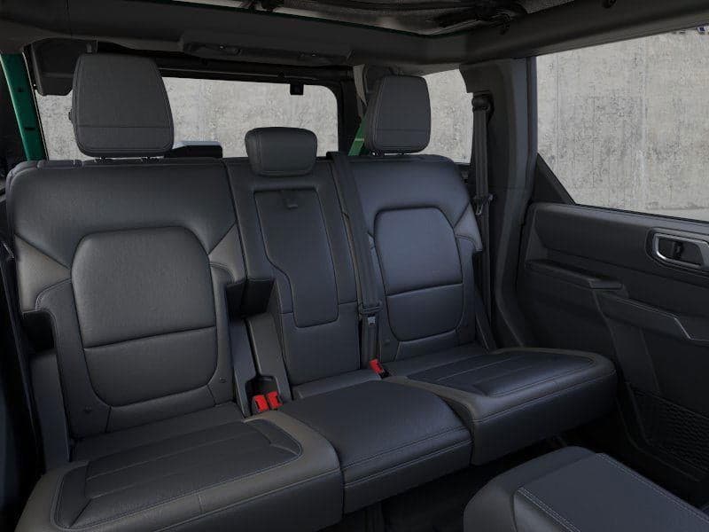 2025 Ford Bronco - Image 11