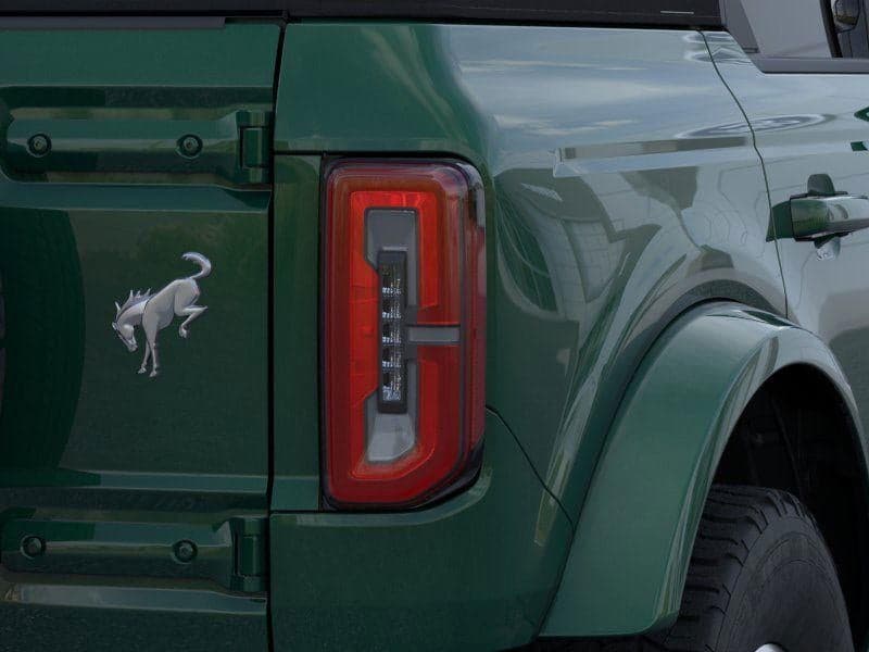 2025 Ford Bronco - Image 23