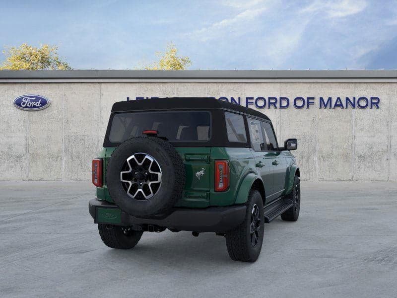 2025 Ford Bronco - Image 8