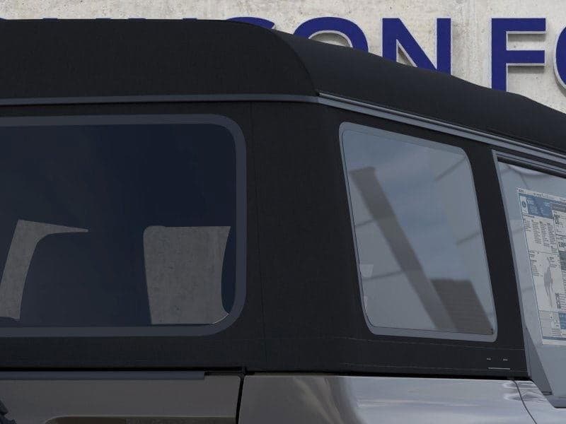 2025 Ford Bronco - Image 25