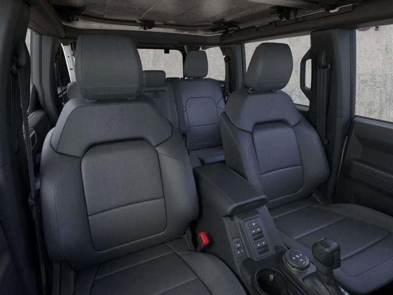 2025 Ford Bronco - Image 10