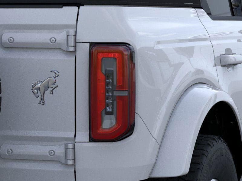 2025 Ford Bronco - Image 23