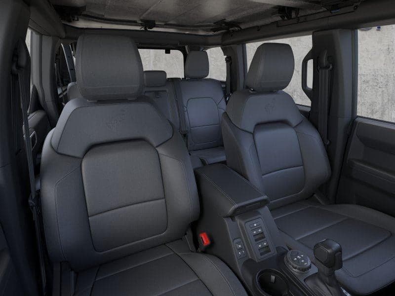 2025 Ford Bronco - Image 10