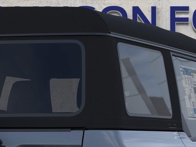 2025 Ford Bronco - Image 25