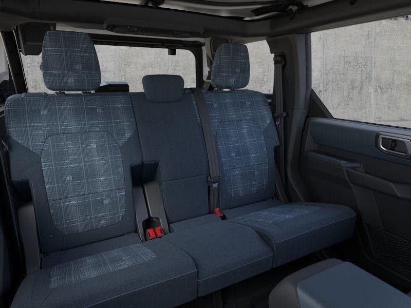 2025 Ford Bronco - Image 11