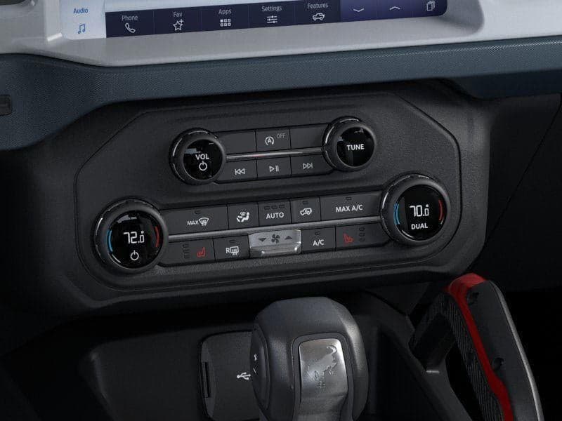 2025 Ford Bronco - Image 16