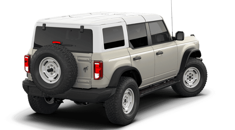 2026 Ford Bronco - Image 3
