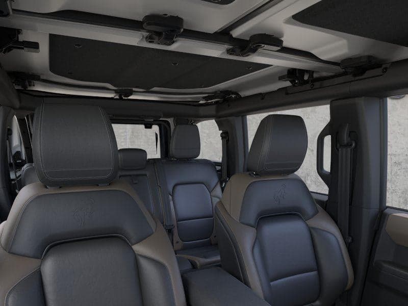 2026 Ford Bronco - Image 12