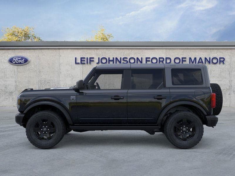 2025 Ford Bronco - Image 3