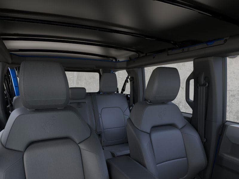 2025 Ford Bronco - Image 12