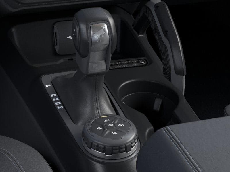 2025 Ford Bronco - Image 17