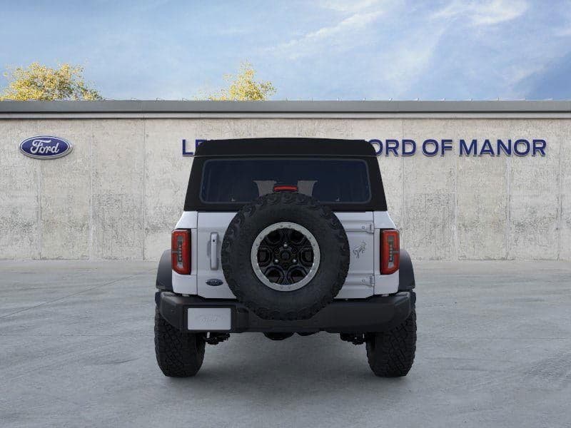 2025 Ford Bronco - Image 5