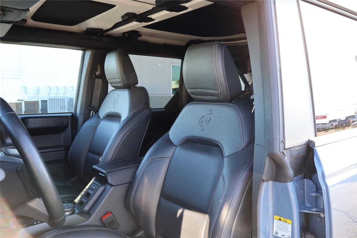 2025 Ford Bronco - Image 14