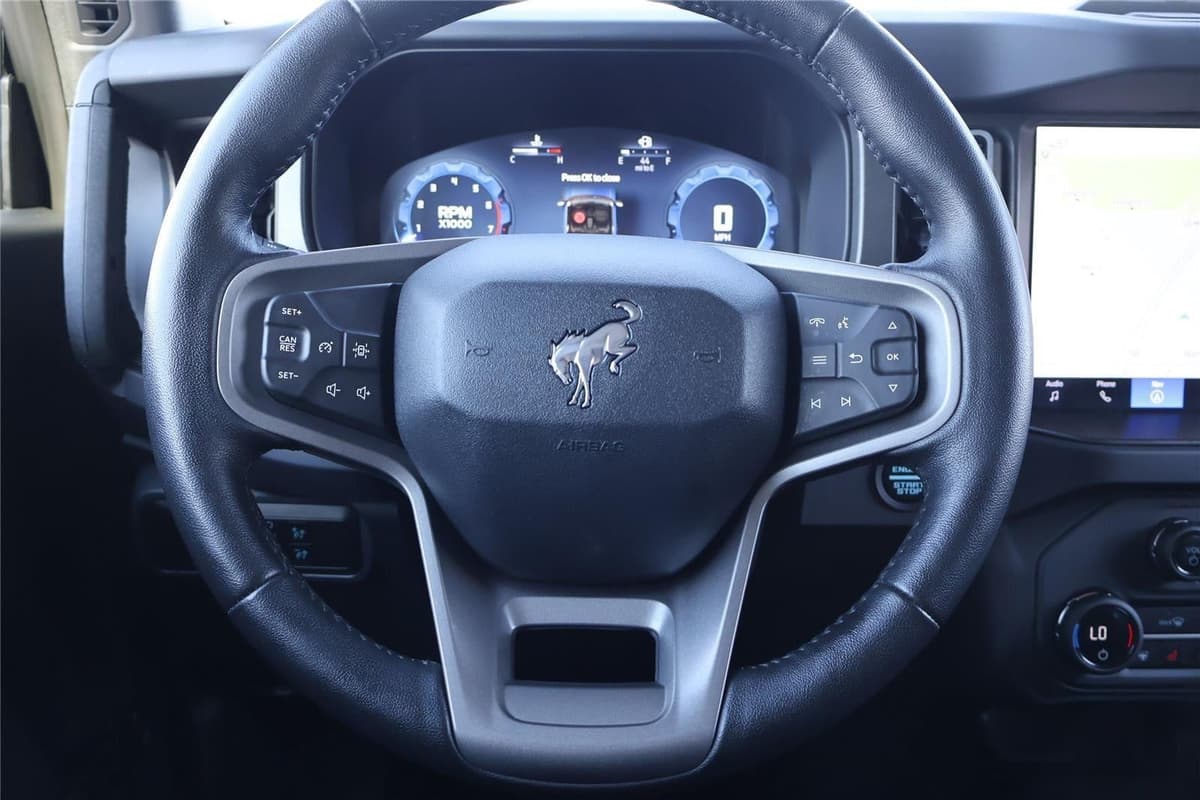 2025 Ford Bronco - Image 19