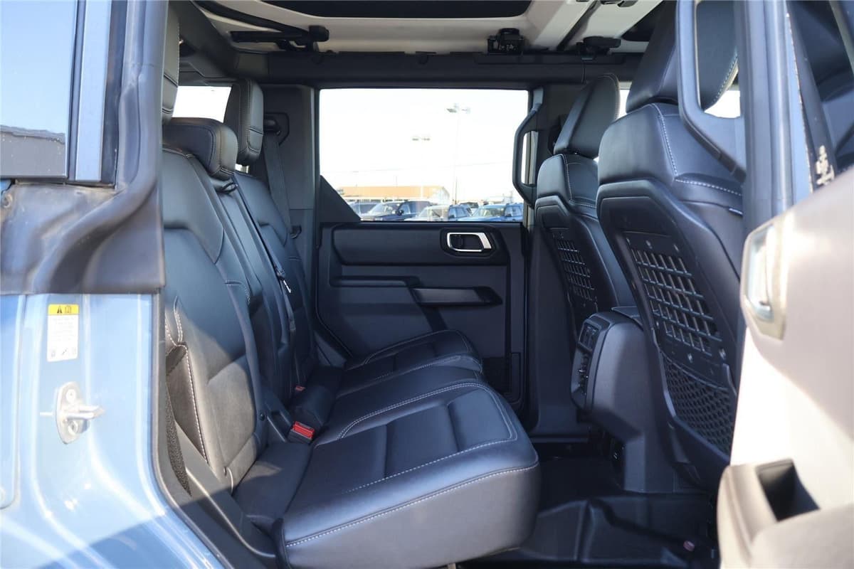 2025 Ford Bronco - Image 33