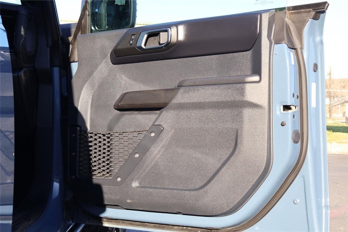 2025 Ford Bronco - Image 35