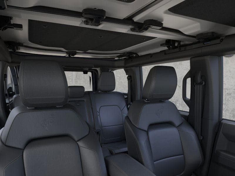 2025 Ford Bronco - Image 12