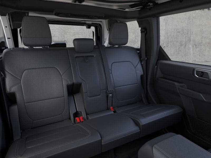 2025 Ford Bronco - Image 11
