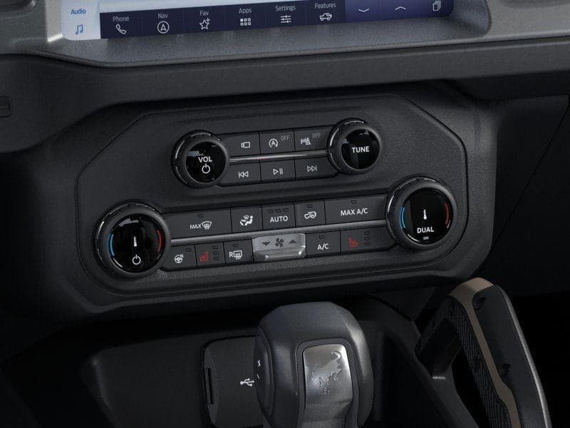 2025 Ford Bronco - Image 16