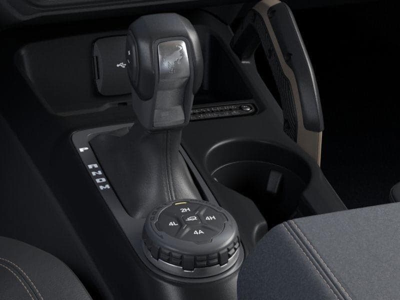 2025 Ford Bronco - Image 17