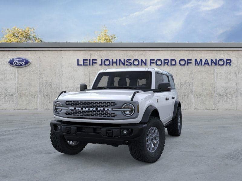 2025 Ford Bronco - Image 2