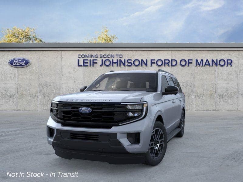 2026 Ford Expedition - Image 2