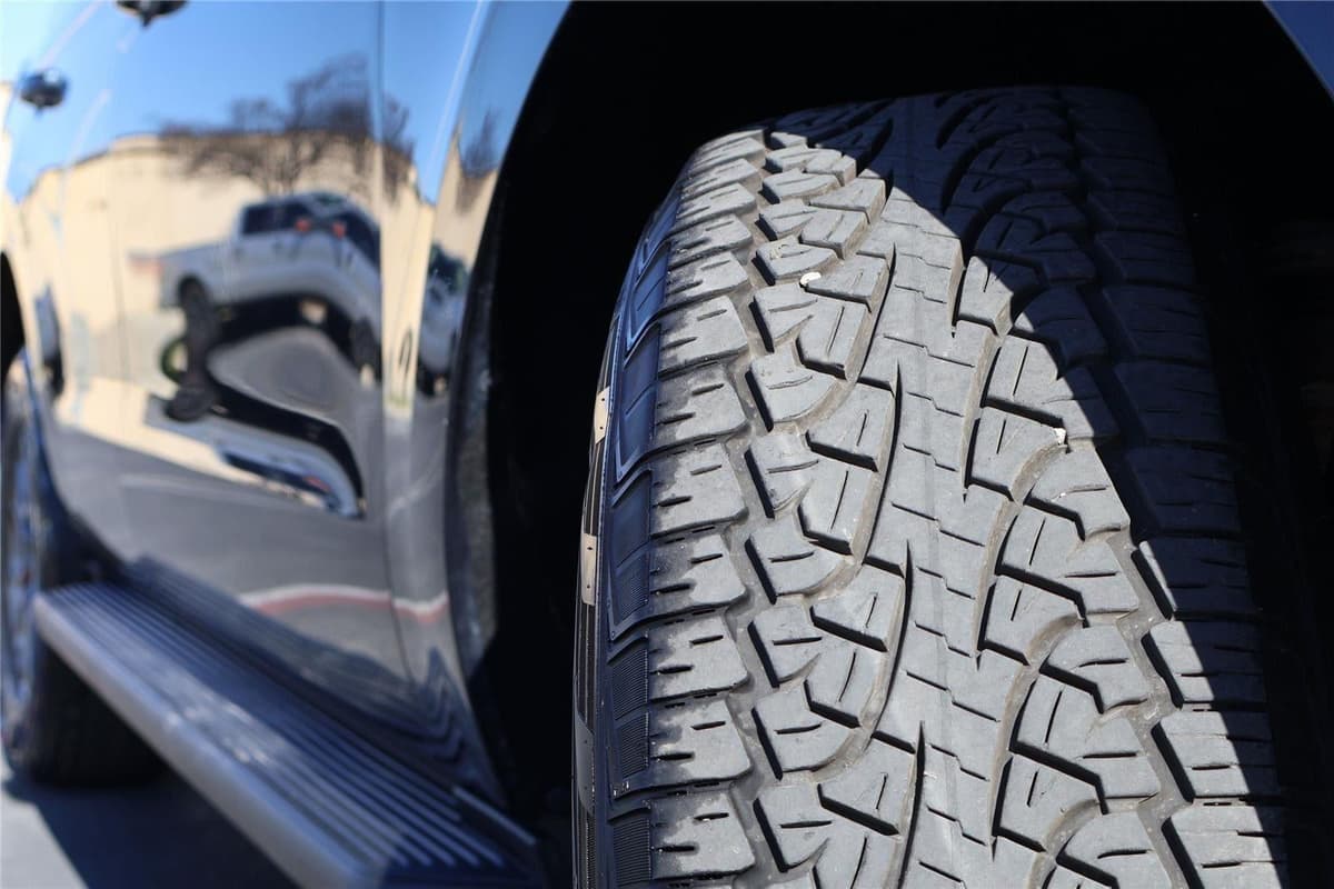 2025 Ford Expedition - Image 10