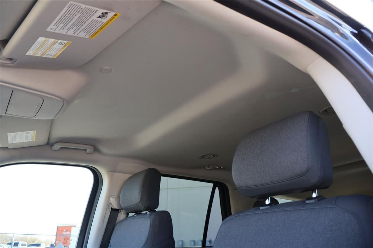 2025 Ford Expedition - Image 16