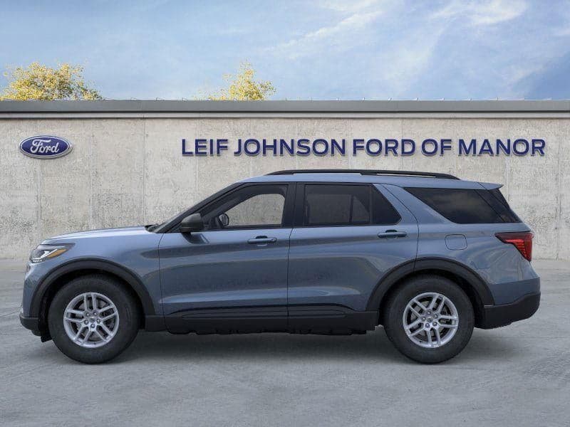 2026 Ford Explorer - Image 3