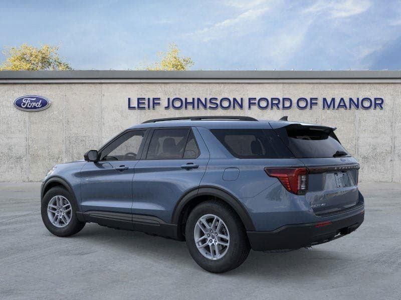2026 Ford Explorer - Image 4